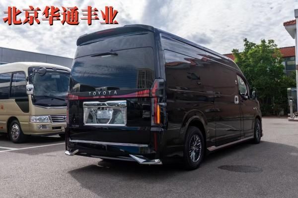 座价格 丰田海狮6座落地多少钱尊龙凯时新