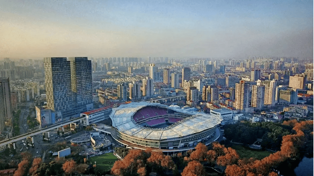 小区环境-中建虹悦里-营销中心热线-楼盘详情尊龙凯时app上海虹口中建虹悦里售楼处电话-(图2)